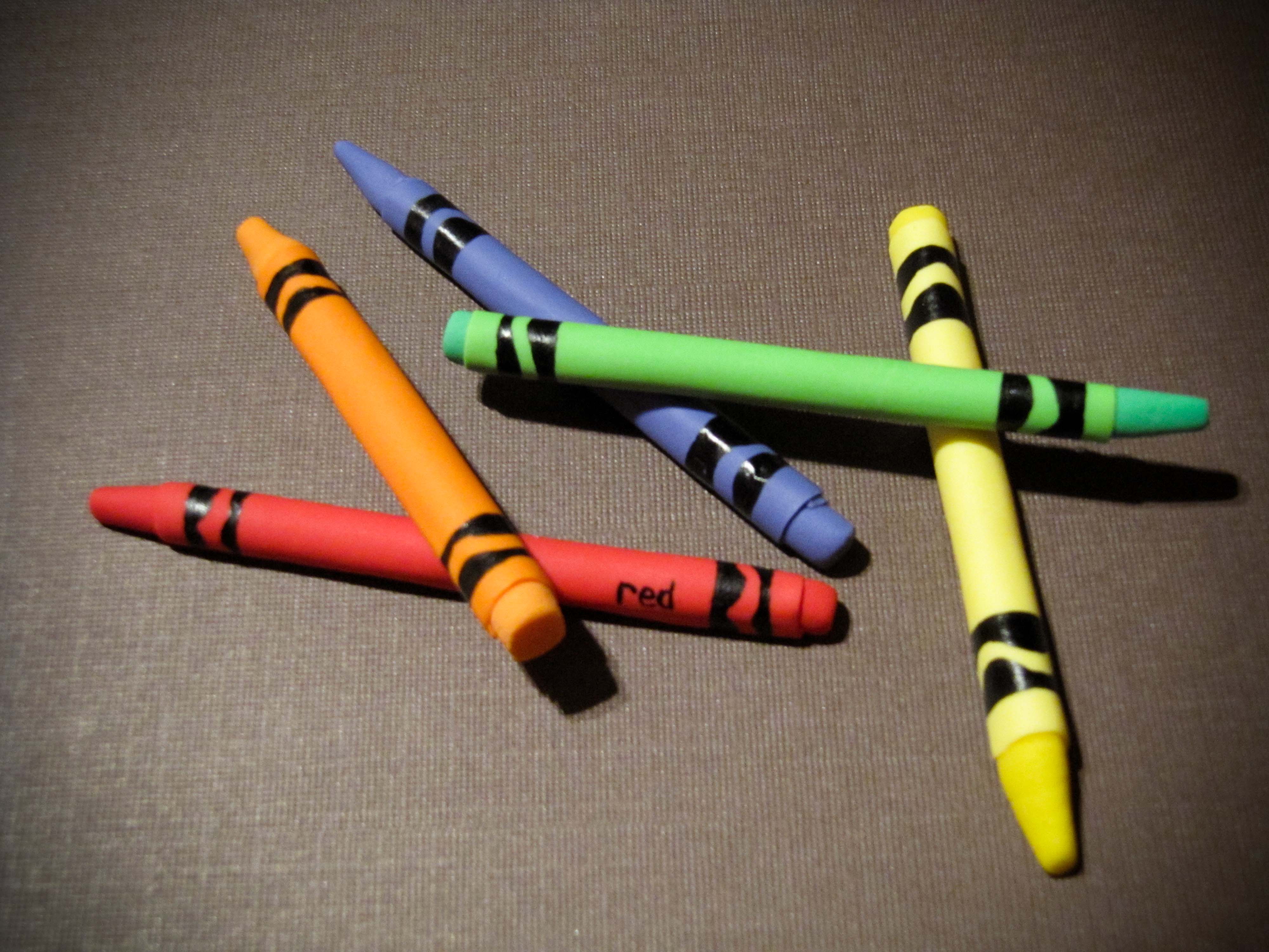 Crayons – A tutorial  Kalli Cakes & Confections' Blog